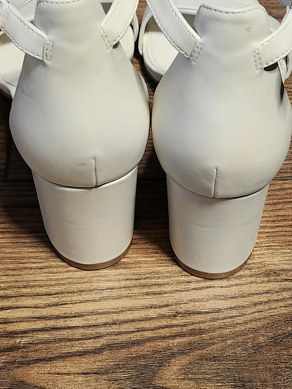 Calvin Klein Women's Cream/Ivory Ankle-Strap Sandals